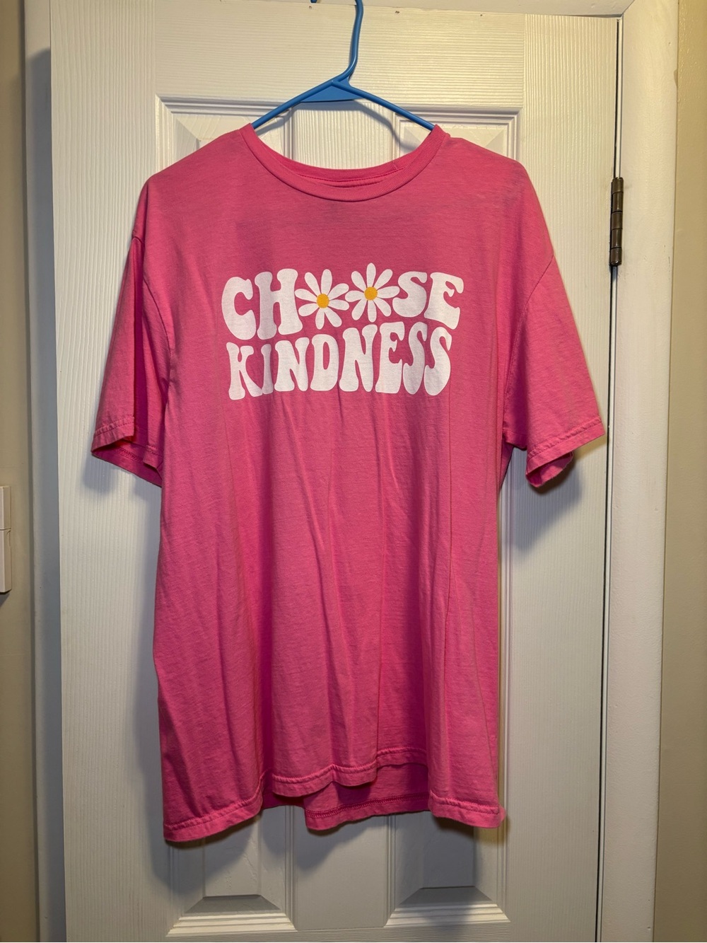 Pink "Choose Kindness" Graphic Tee